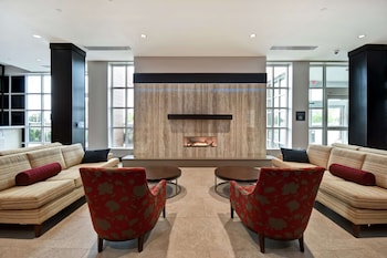 hilton garden inn lansing west