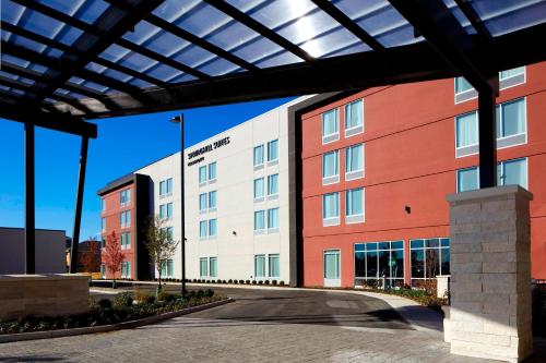springhill suites by marriott columbus easton area