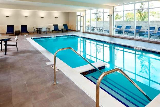 springhill suites by marriott columbus easton area