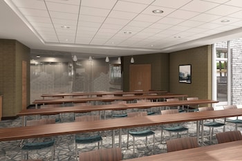 springhill suites by marriott columbus easton area