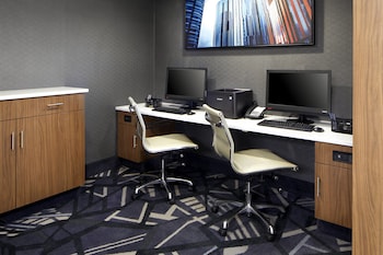 springhill suites by marriott columbus easton area