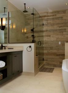 the grand idyllwild lodge