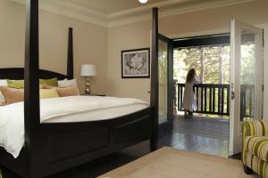 the grand idyllwild lodge