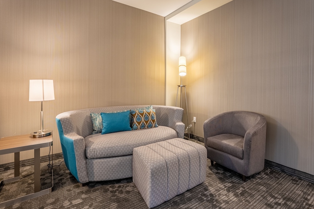 courtyard by marriott east lansing okemos