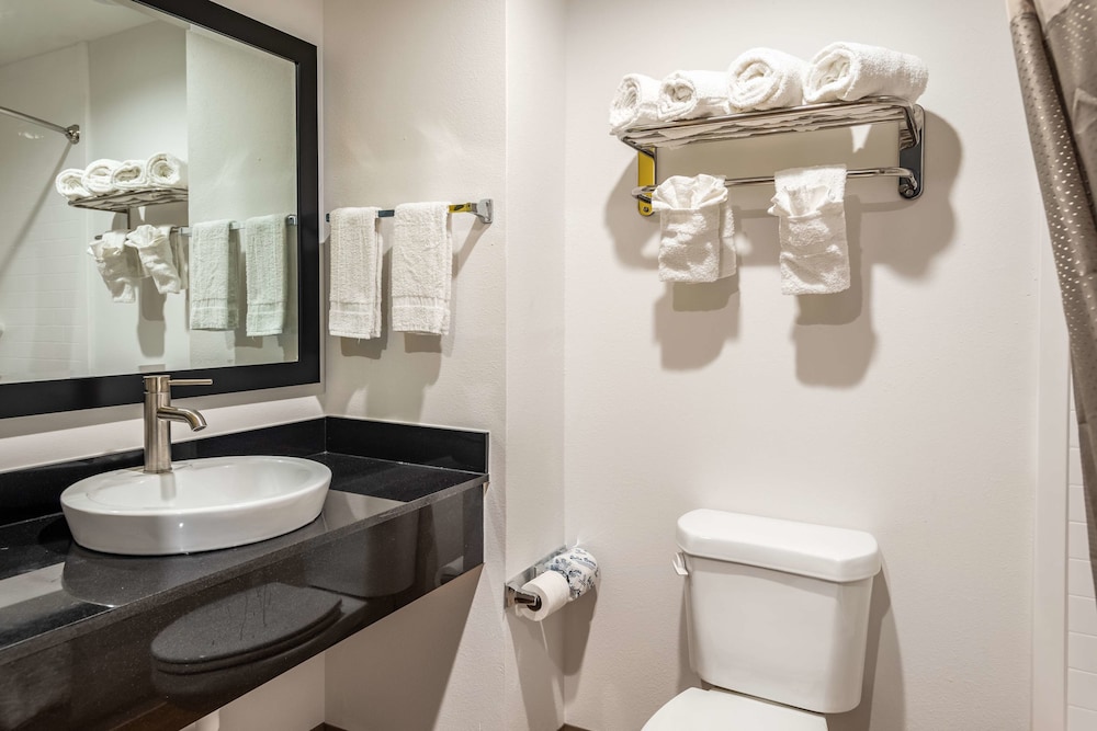 studio 6 lake charles la