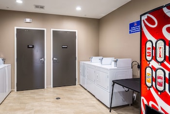 studio 6 lake charles la