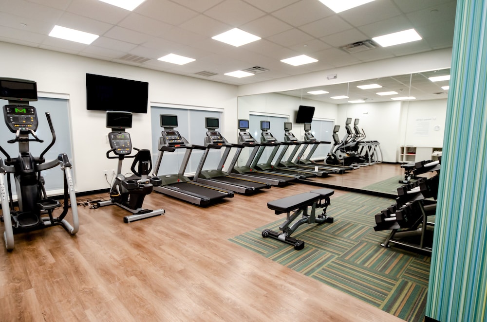 holiday inn express and suites taylor an ihg hotel