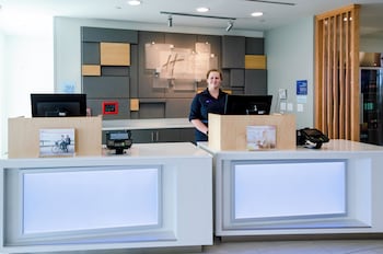 Holiday Inn Express & Suites Taylor, An Ihg Hotel,Rockdale>>Harris County,2.5 star