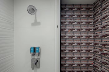 aloft columbus university district