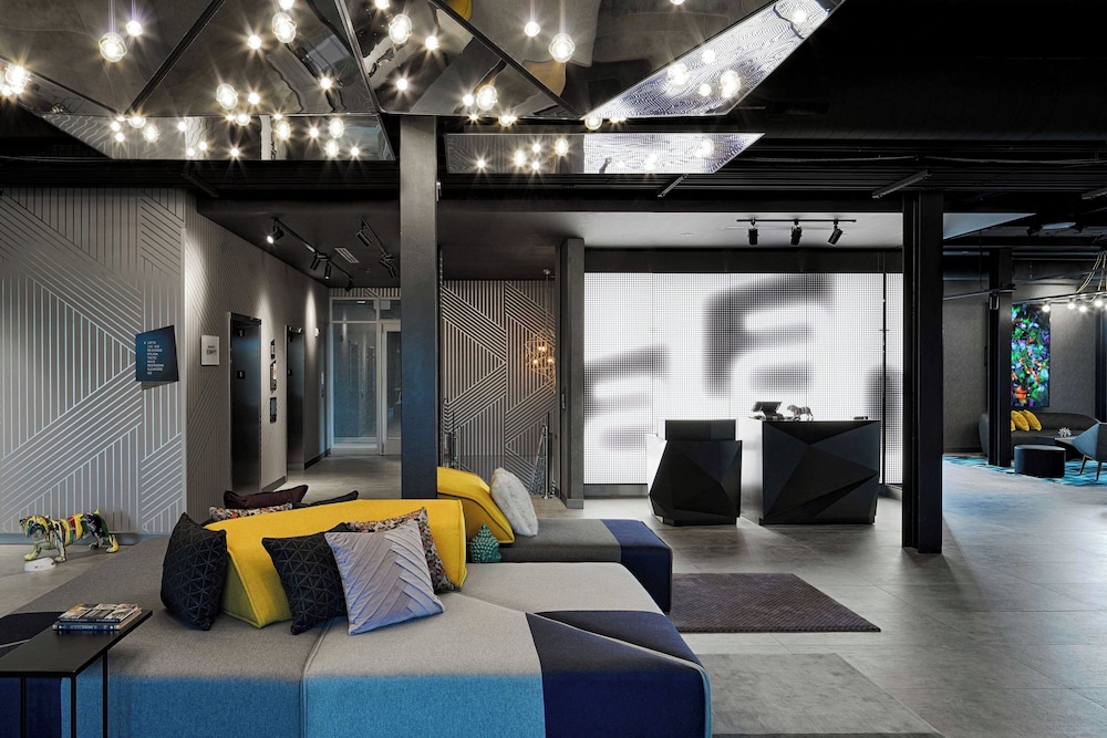 aloft columbus university district