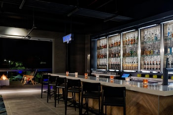 aloft columbus university district