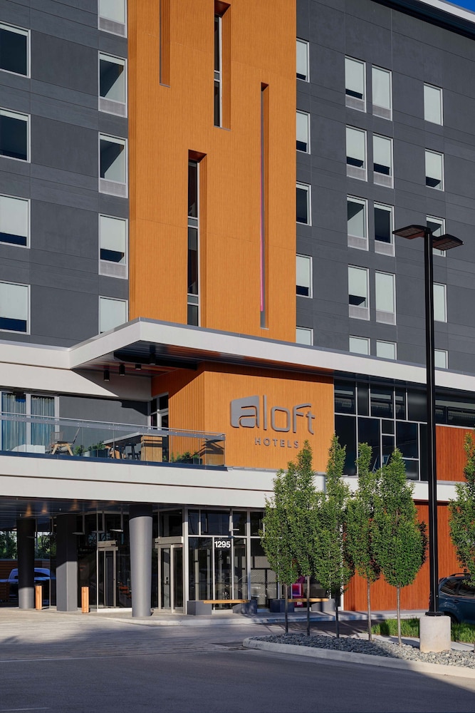 aloft columbus university district