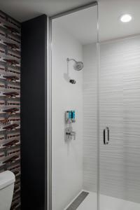 aloft columbus university district