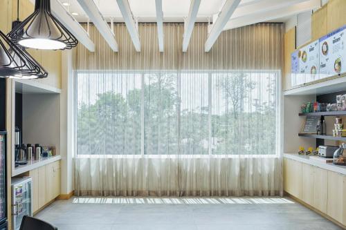 aloft columbus university district