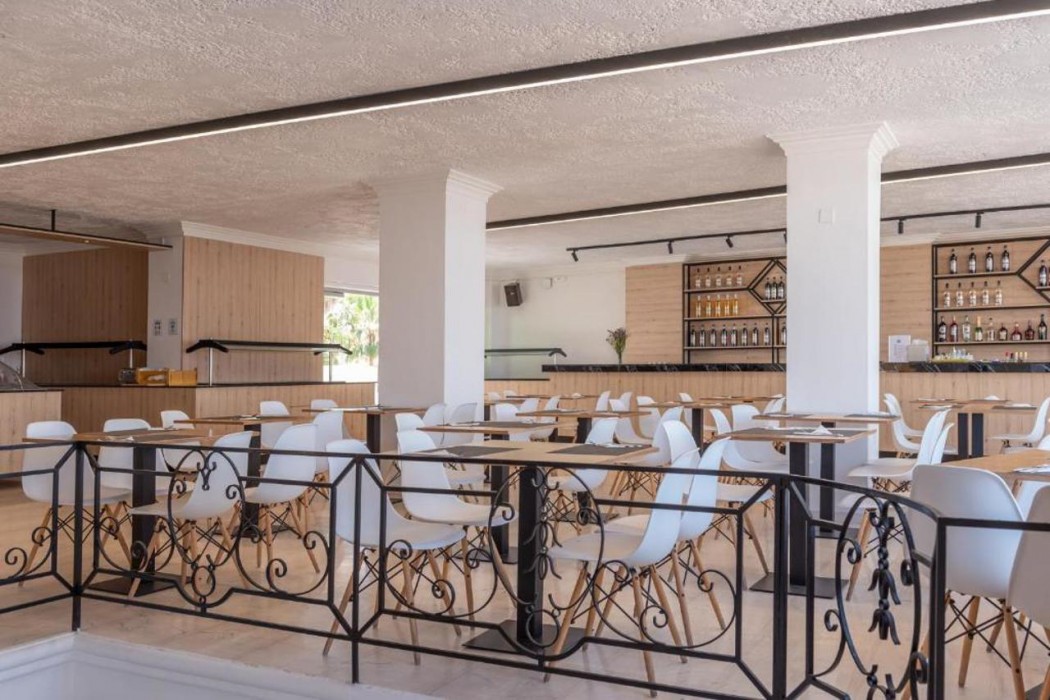 azure mare hotel