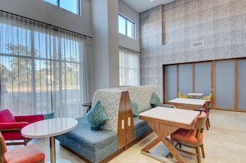 hampton inn and suites portland west