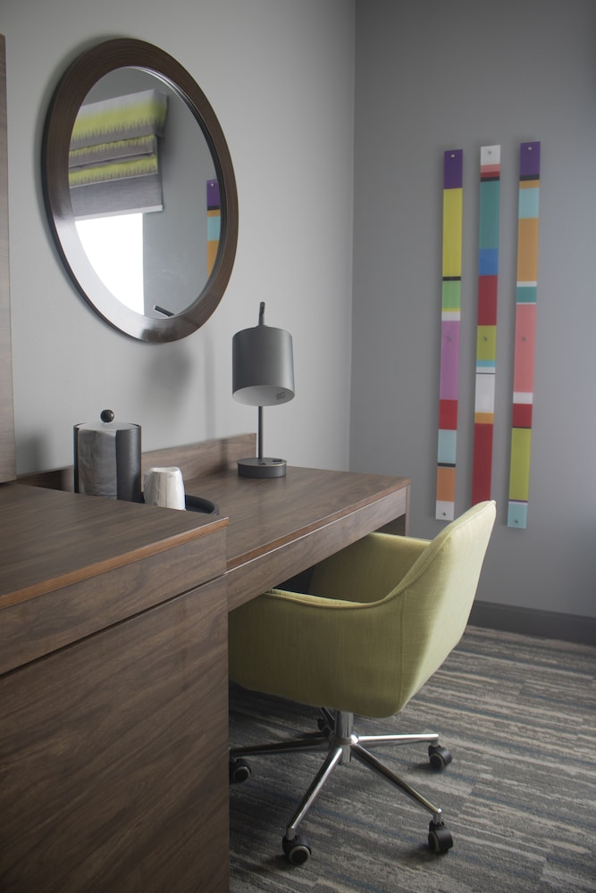hampton inn and suites portland west