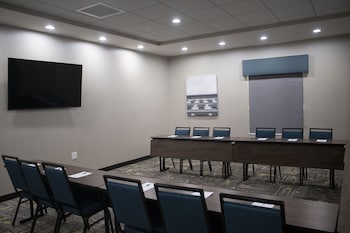 hampton inn and suites portland west