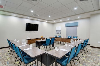 hampton inn and suites portland west