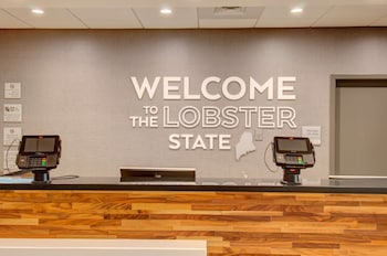 hampton inn and suites portland west