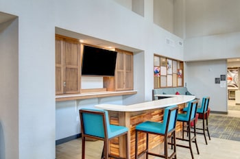 hampton inn and suites portland west