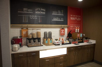 hampton inn and suites portland west