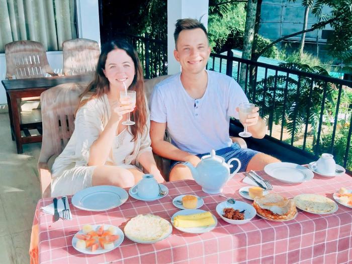 poomaz peace palace ella