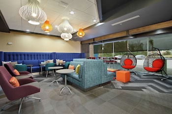 tru by hilton mobile