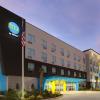 tru by hilton mobile