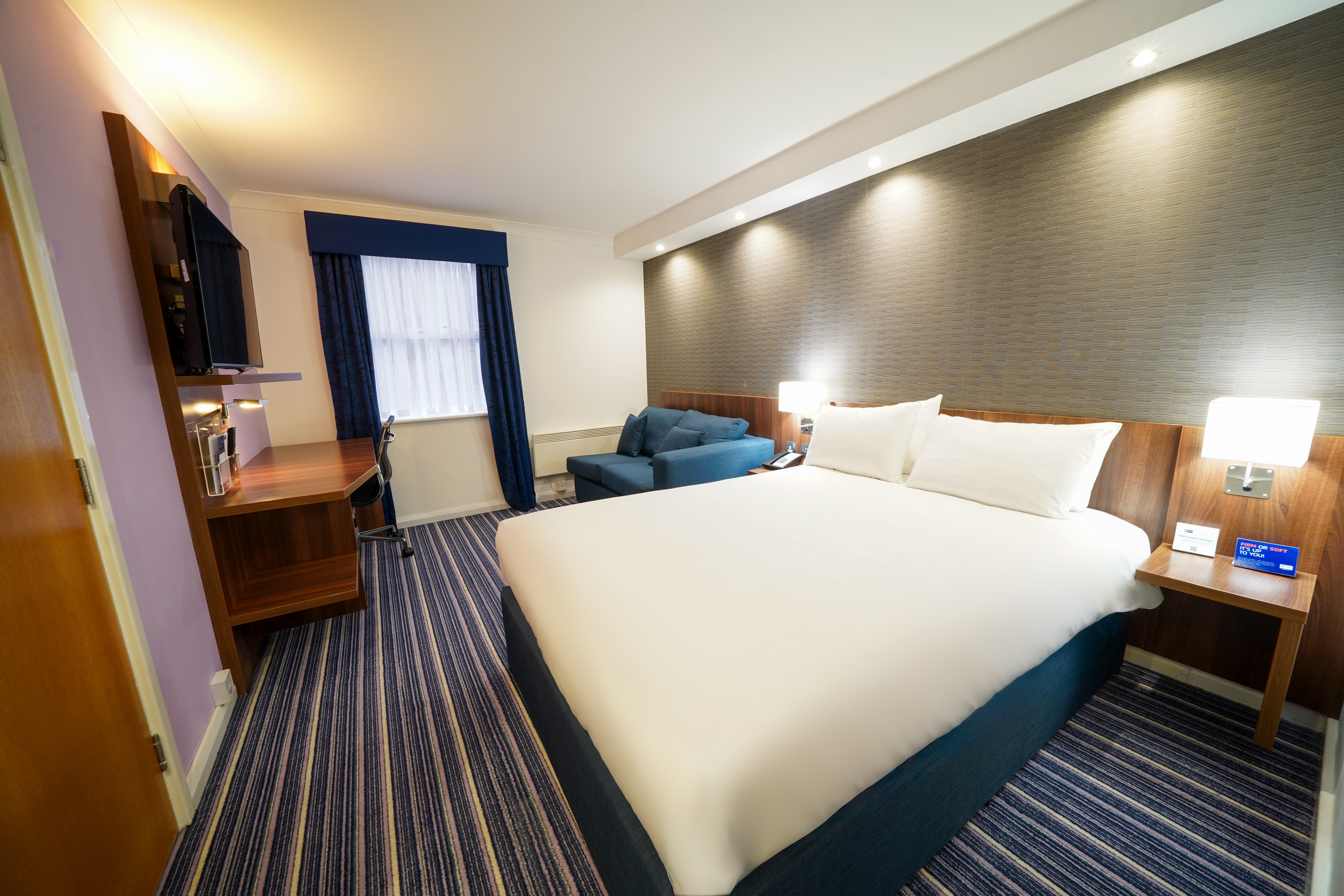 holiday inn express glenrothes by ihg
