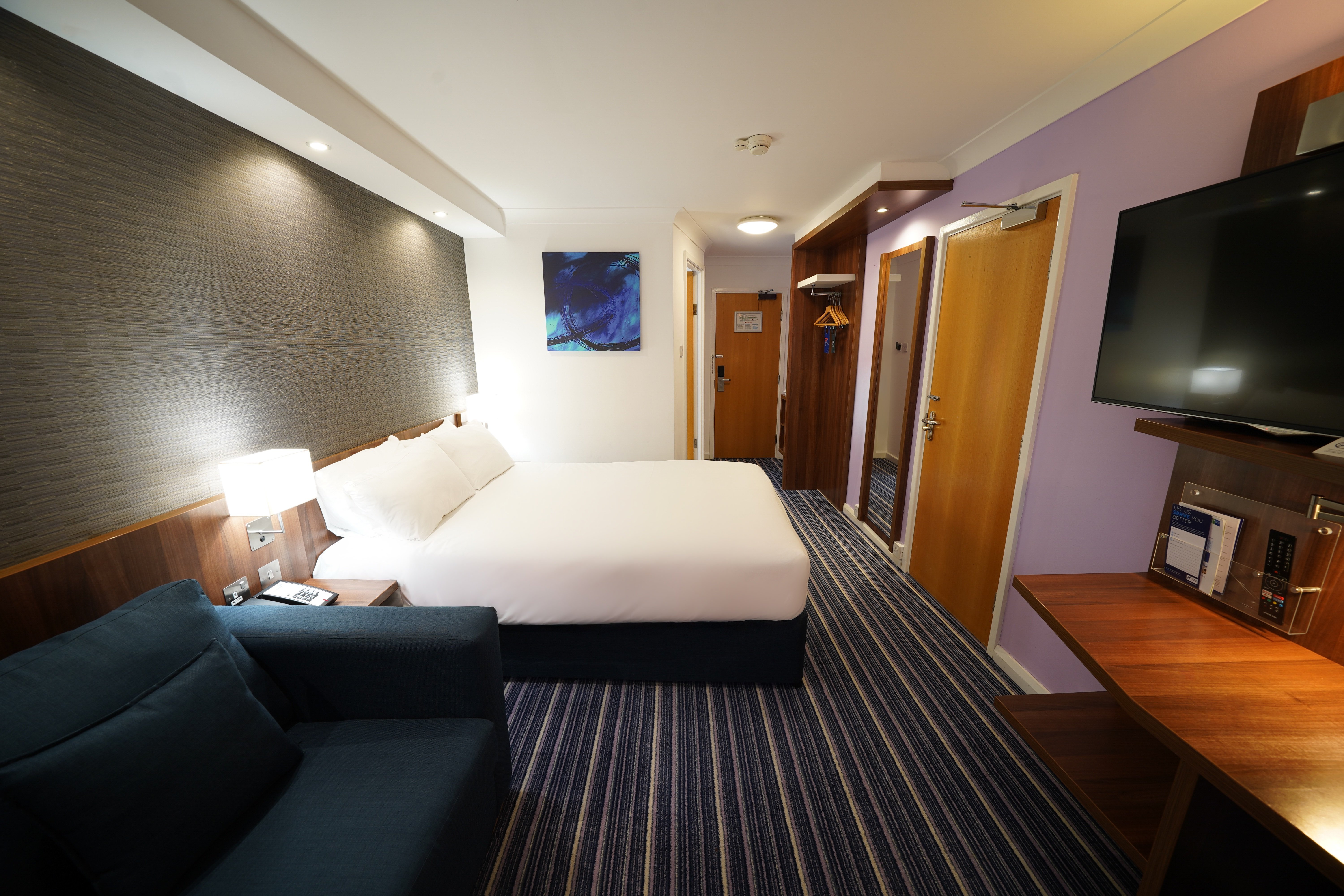 holiday inn express glenrothes by ihg