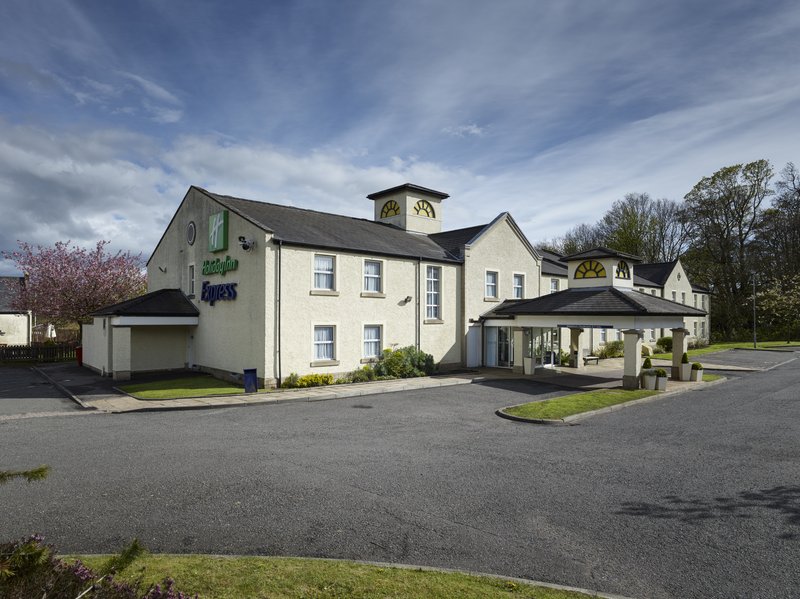 holiday inn express glenrothes by ihg