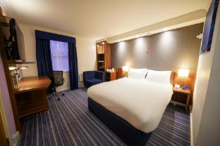 holiday inn express glenrothes by ihg