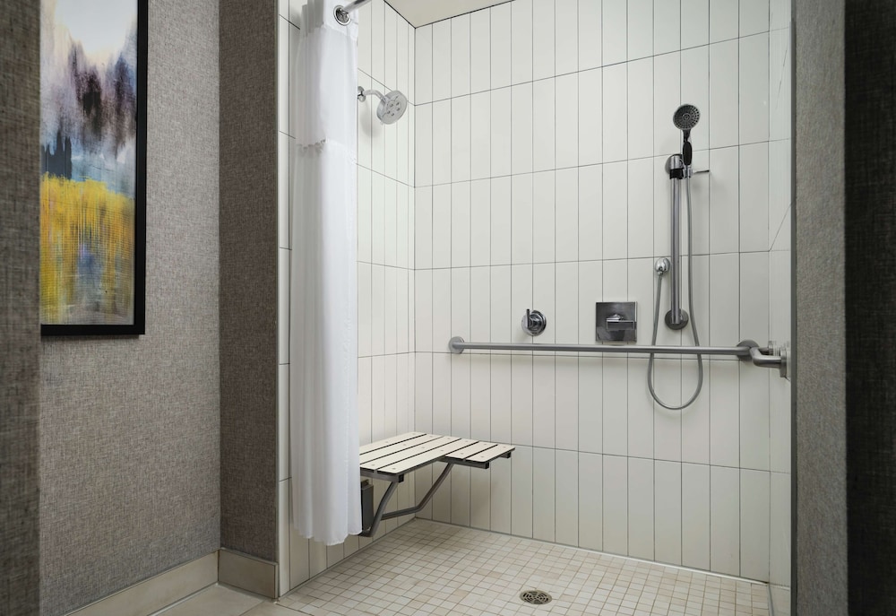 hotel centro sonoma wine country tapestry collection hilton