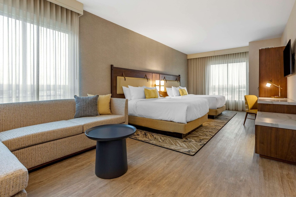 hotel centro sonoma wine country tapestry collection hilton