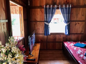 mekong daniel bungalow