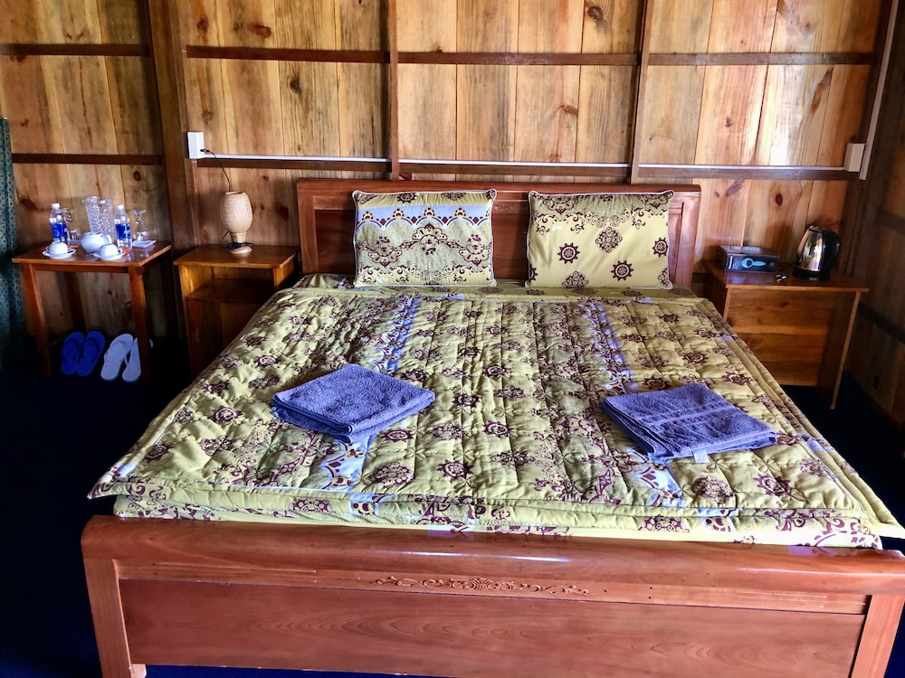 mekong daniel bungalow