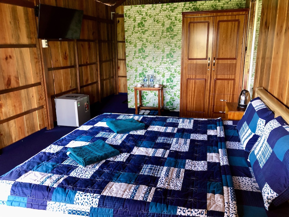 mekong daniel bungalow