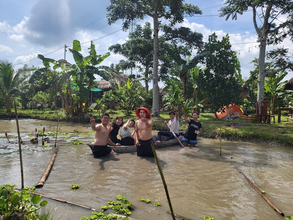 mekong daniel bungalow