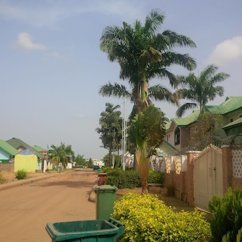 Ambience Hotels Abuja,In Abuja (Maitama),3.5 star