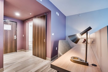 hilton garden inn north dallas central expy