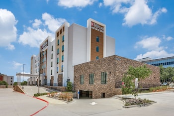 hilton garden inn north dallas central expy