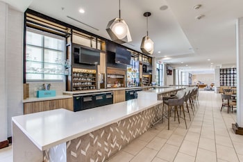 hilton garden inn north dallas central expy