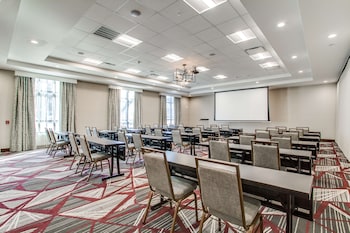 hilton garden inn north dallas central expy