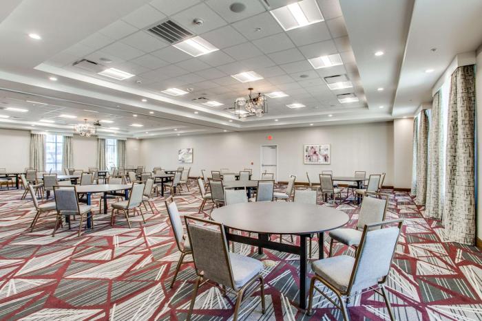hilton garden inn north dallas central expy