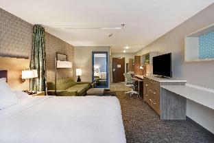 home2 suites by hilton grand rapids north