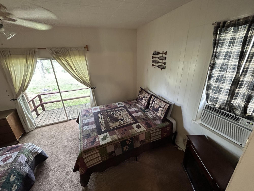 thunderbird resort and event center