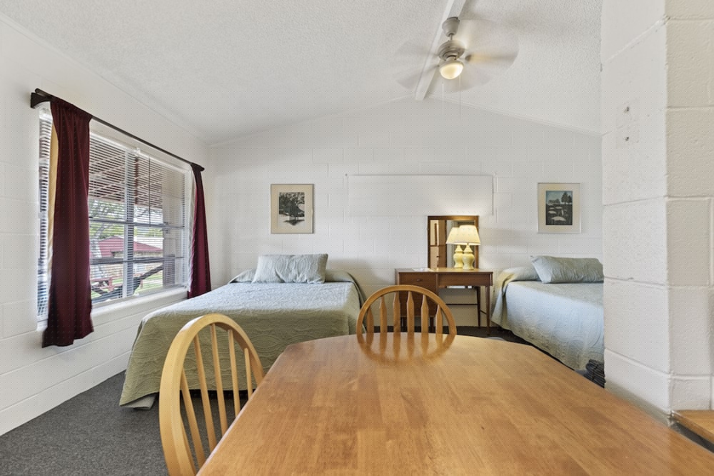 thunderbird resort and event center