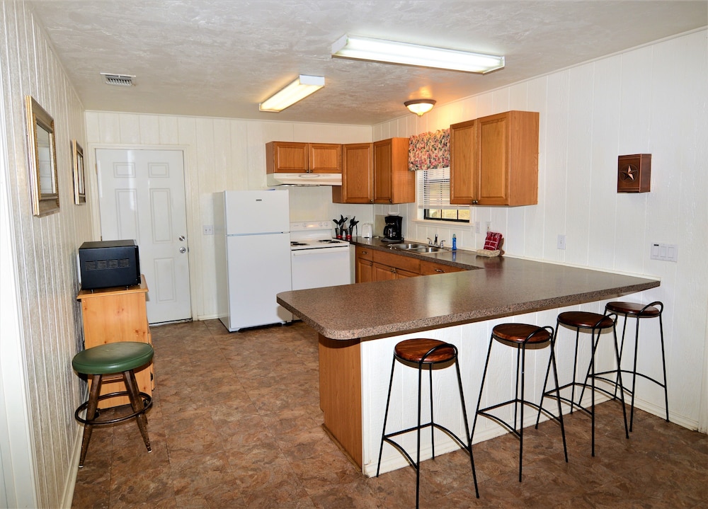 thunderbird resort and event center