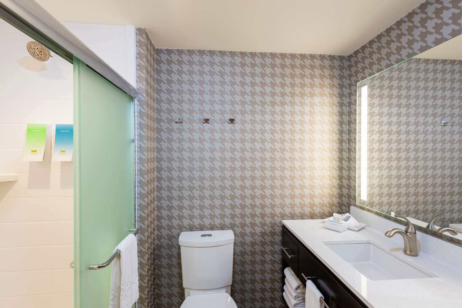 home2 suites by hilton appleton